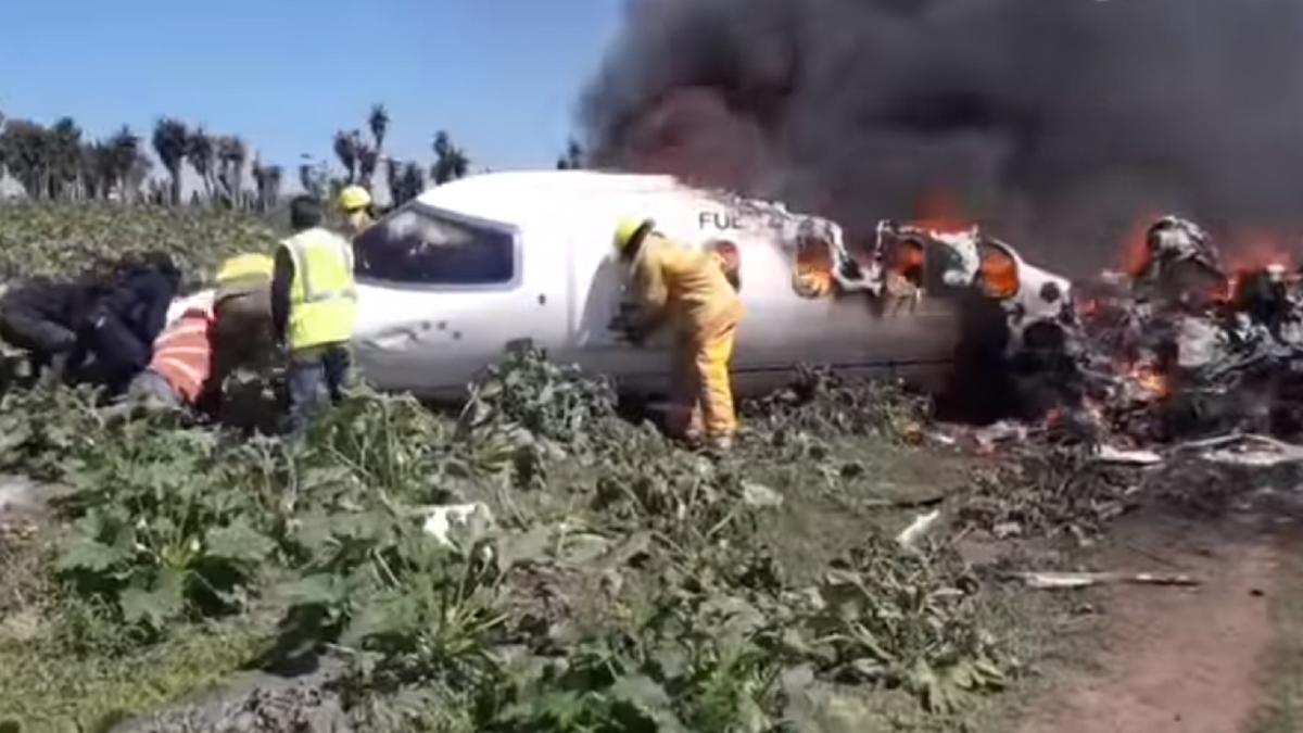 mai-multi-morti-intr-un-accident-de-avion-in-mexic