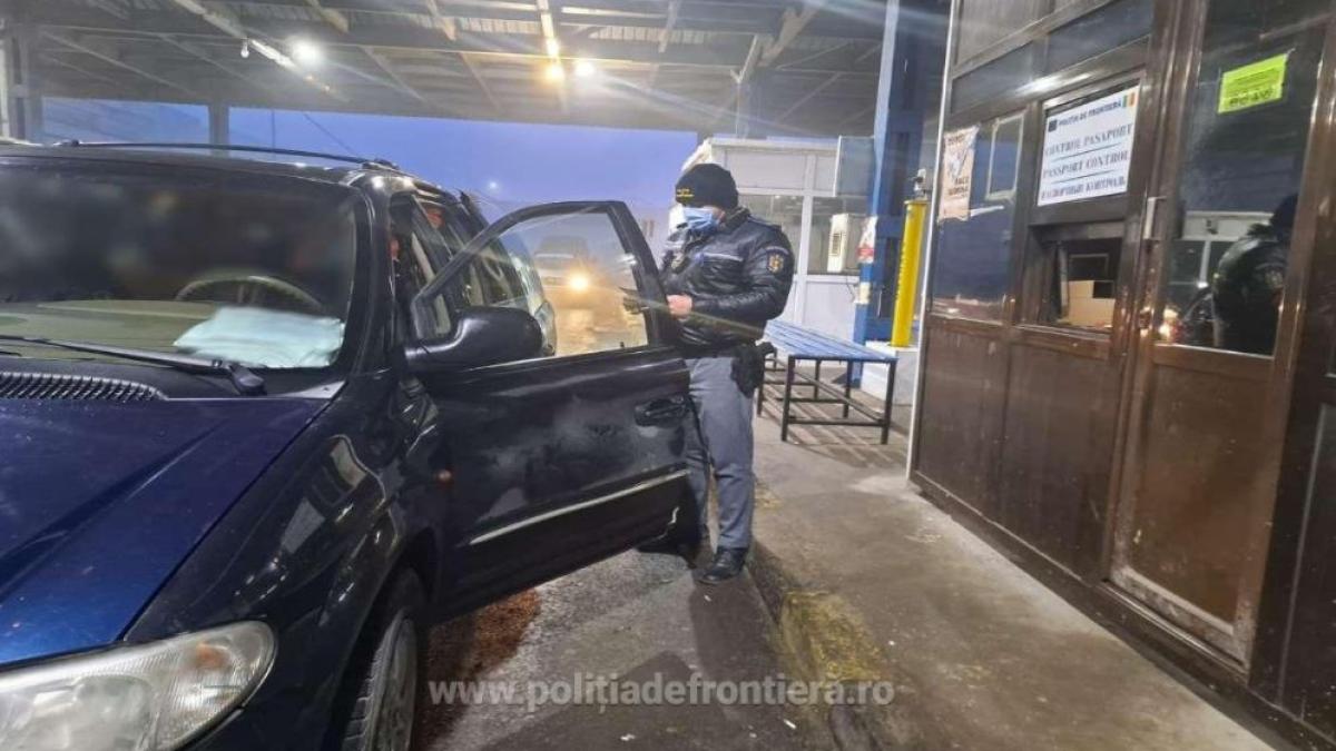 frontiera-prins-cu-acte-false