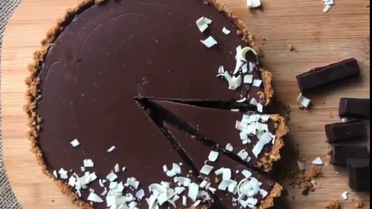 tarta-de-ciocolata-gata-in-15-minute