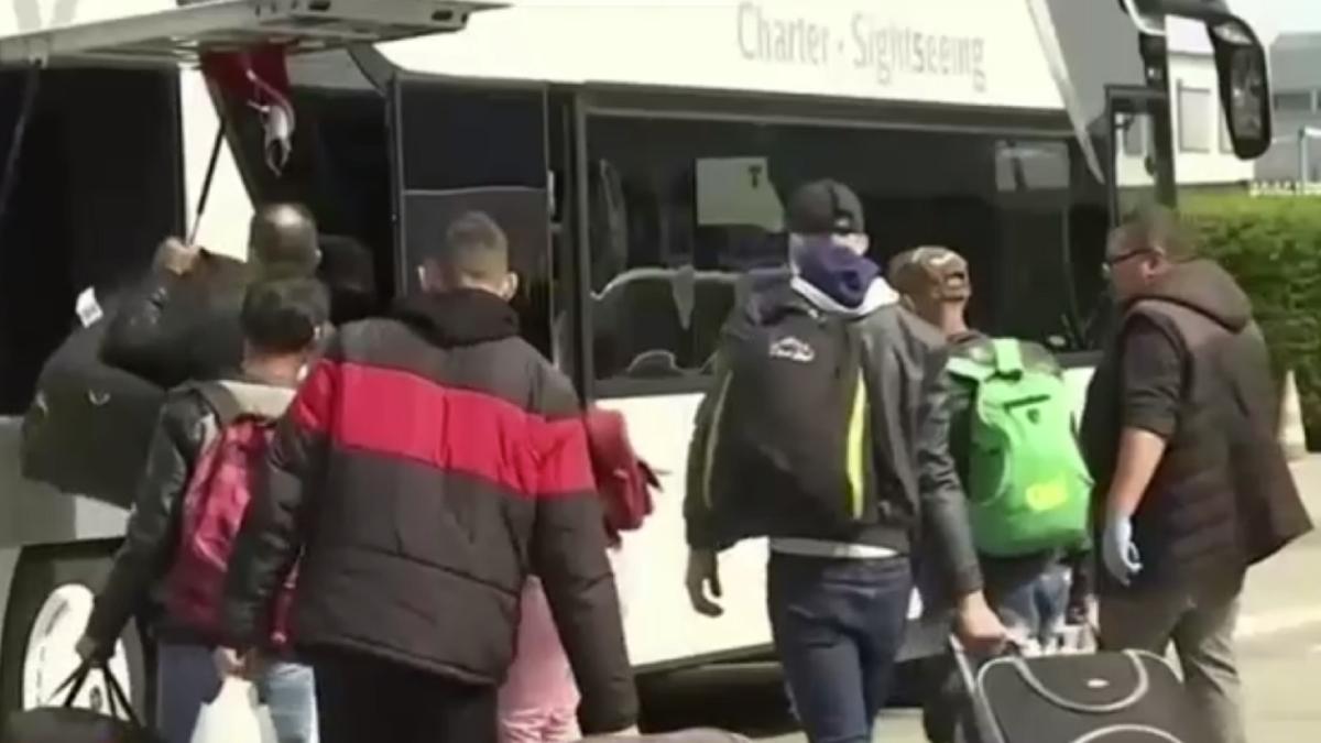 probleme-pentru-sezonierii-romani-care-vor-sa-plece-in-strainatate-nu-au-bani-nici-pentru-testele-covid-nici-pentru-carantina