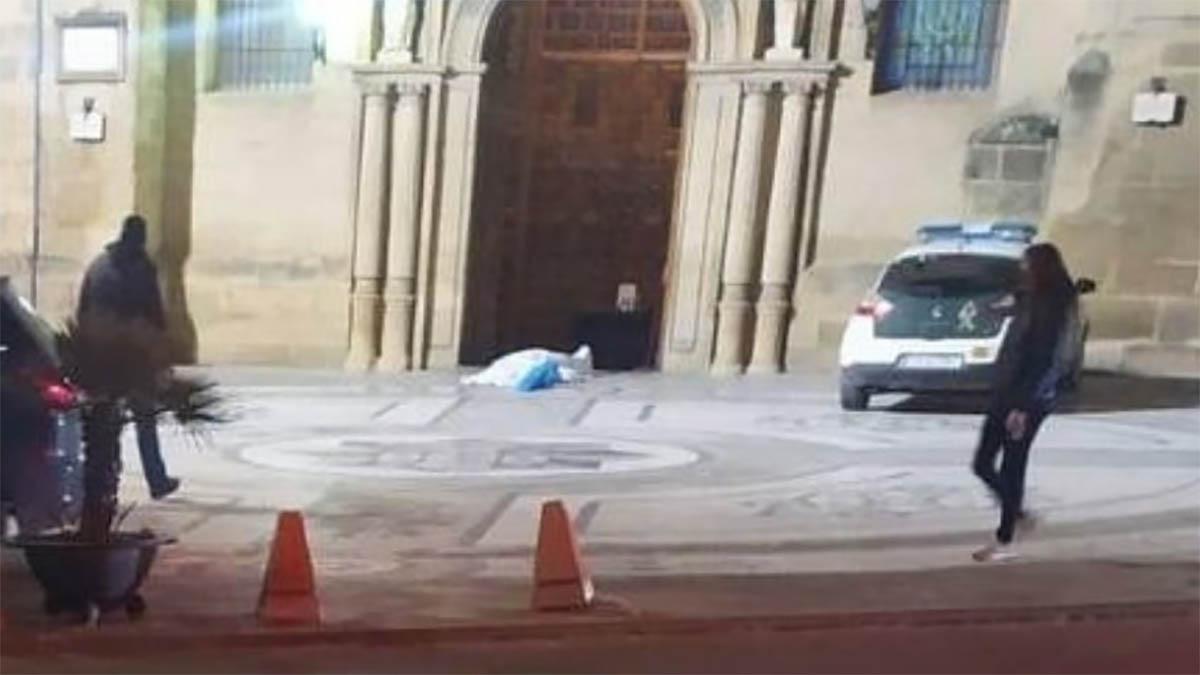 roman-sacristan-ucis-alcala-la-real-en-jaen