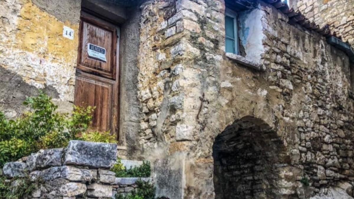 case-cu-un-euro-in-italia