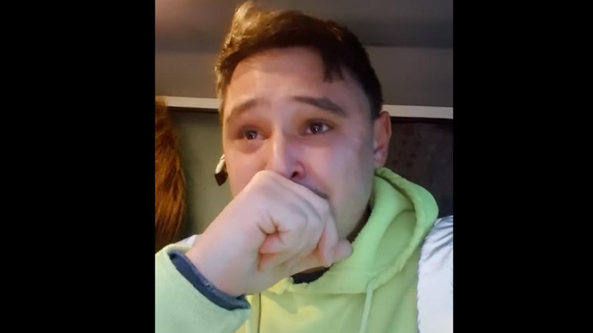 clipul-care-a-emotionat-milioane-de-romani-din-diaspora-roman-din-strainatate-in-lacrimi