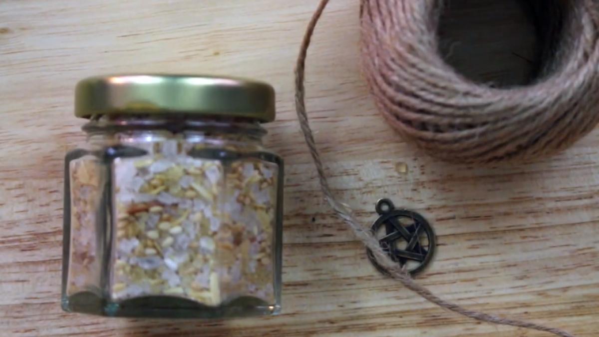 borcan-magic-pentru-prosperitate-si-abundenta-banii-vor-veni-rapid-la-tine