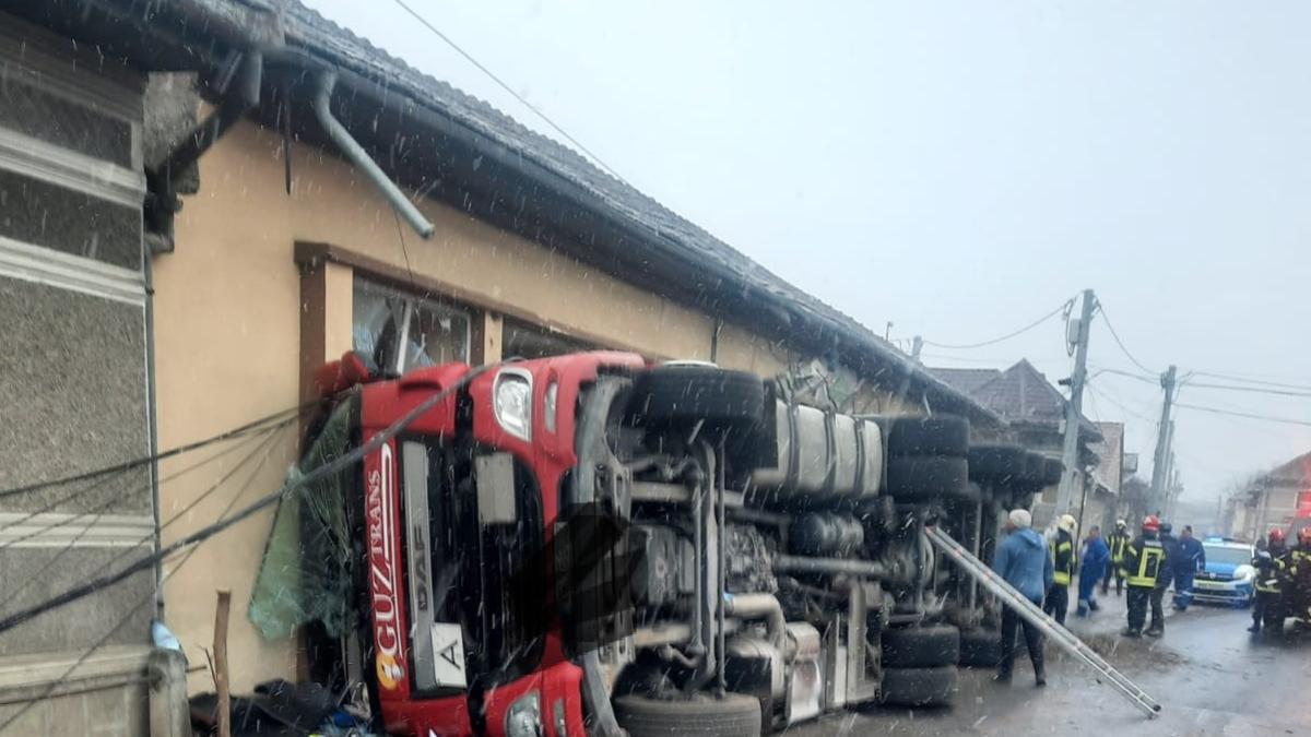 accident-autocisterna-mandara