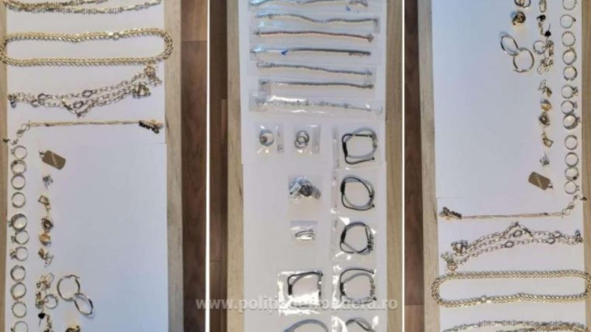 roman-cu-bijuterii-in-buzunare-la-frontiera