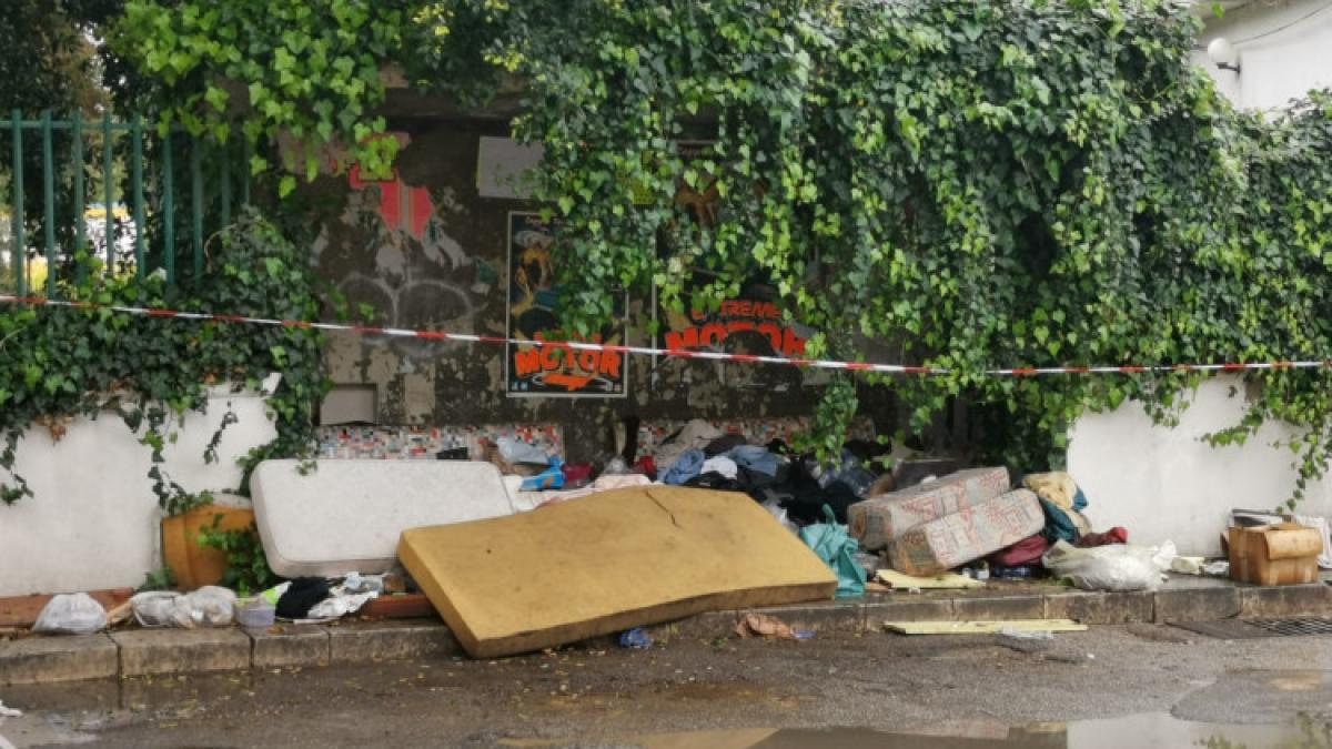 roman-gasit-mort-pe-o-strada-din-gela--italia