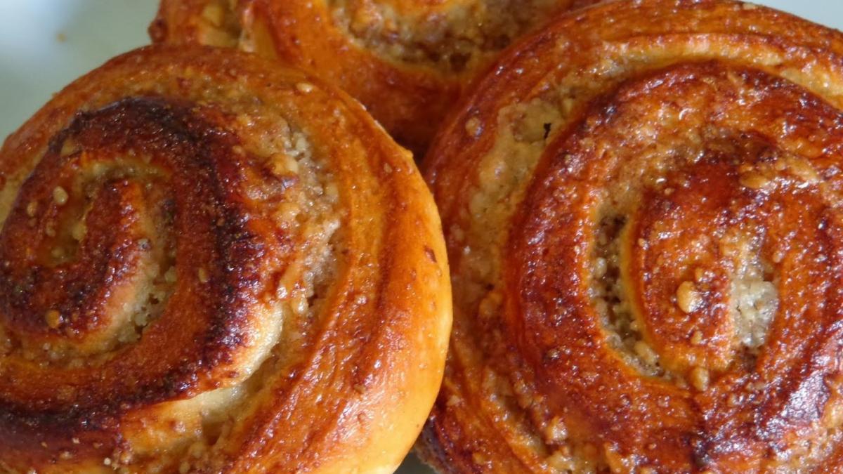 melcisori-cu-nuca--de-post---reteta-usor-de-facut-cu-rezultat-delicios