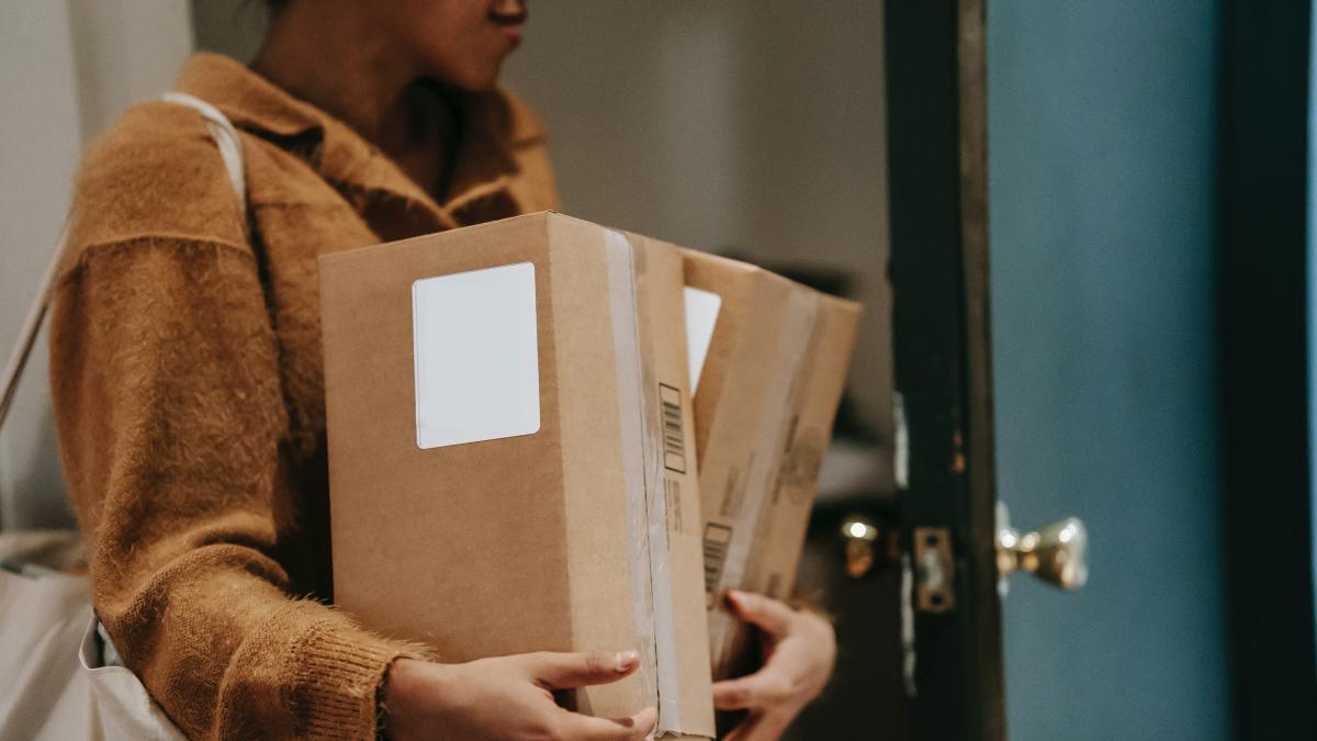 usa-cadou-pachet-pexels