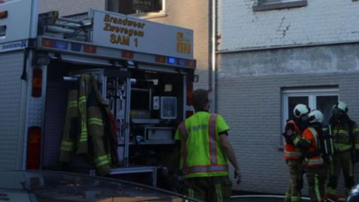 belgia--o-romanca-si-fetita-ei-au-trait-cosmarul-vietii-lor-casa-li-s-a-facut-scrum-dupa-un-incendiu-violent