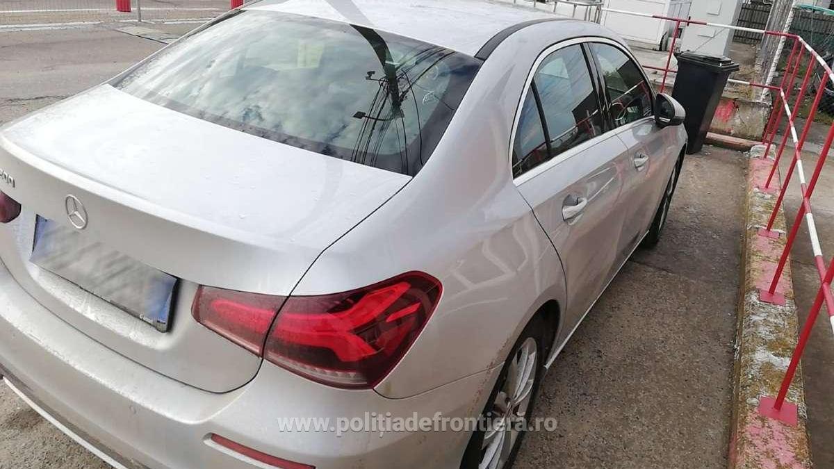 mercedes-benz-inchiriat-italia-confiscat-vama