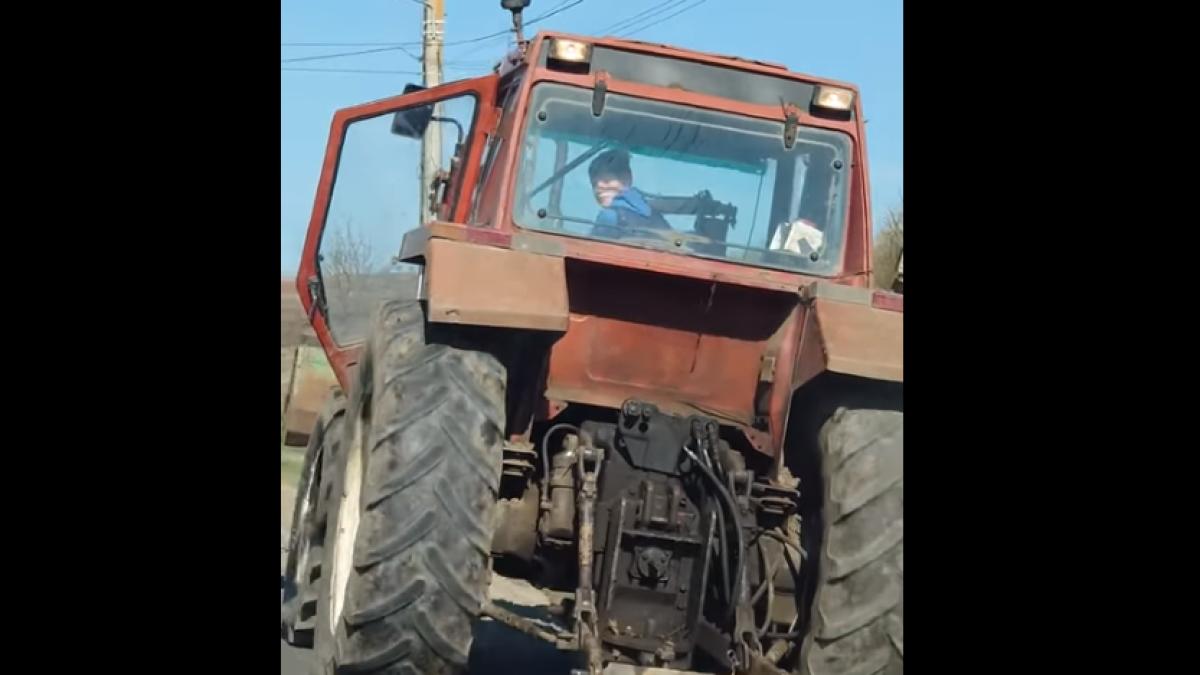 copil-tractor-cluj-capt-vid