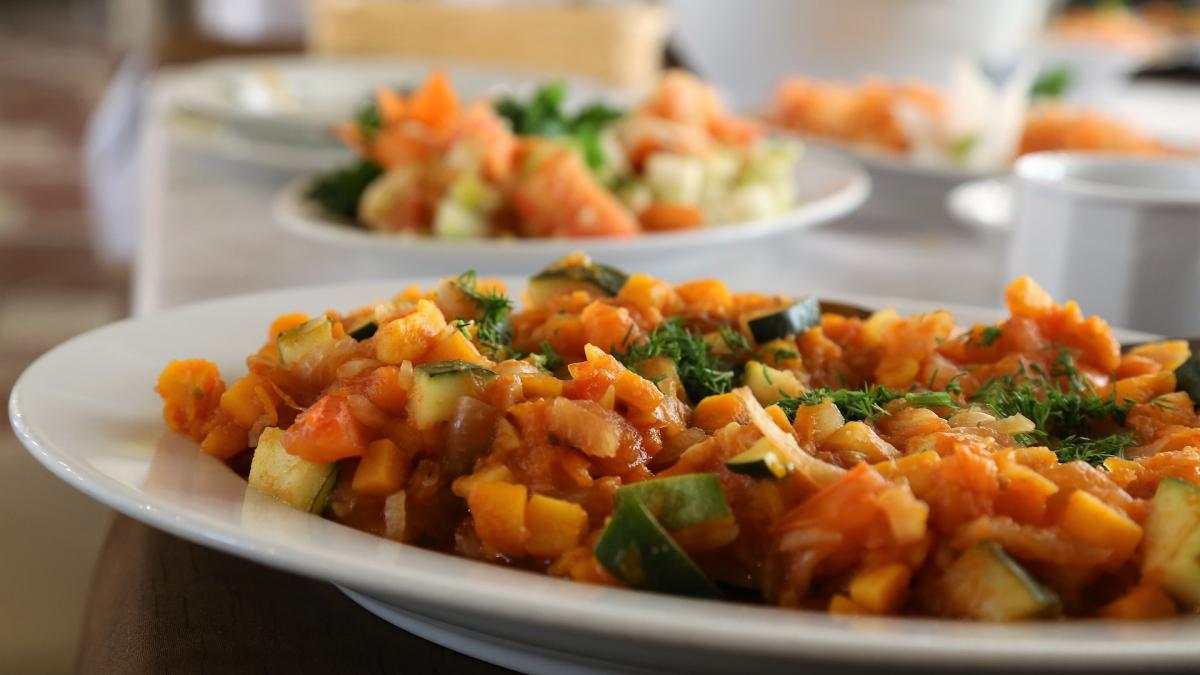 tochitura-de-post--reteta-geniala--nici-nu-ti-dai-seama-ca-nu-are-carne