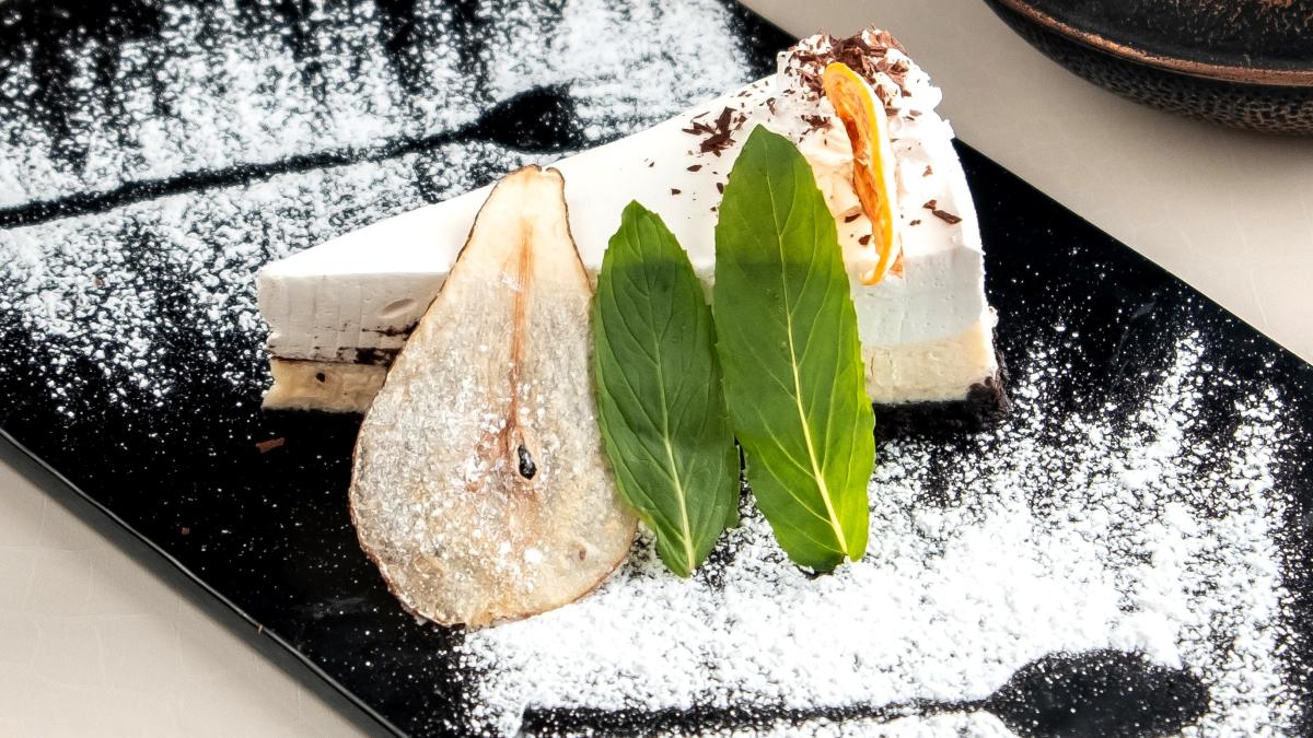 pasca-in-trei-culori--fara-aluat--o-delicatesa-speciala-pe-care-trebuie-sa-o-ai-pe-masa-de-sarbatori