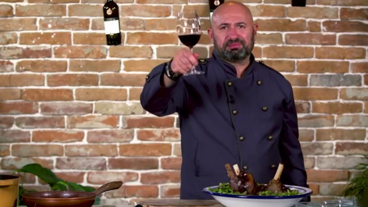 friptura-de-miel-a-lui-chef-catalin-scarlatescu-pentru-masa-de-paste--un-preparat-cu-totul-inedit