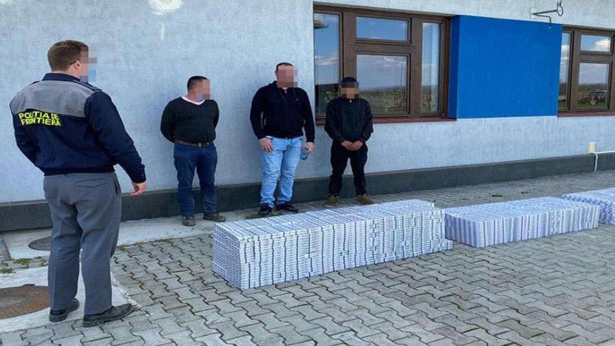 trei-romani--printre-care-si-un-minor--cercetati-pentru-contrabanda--au-fost-prinsi-in-flagrant-la-frontiera