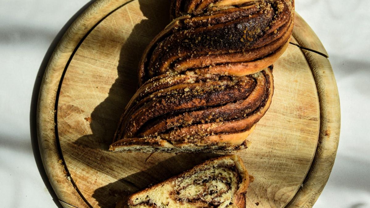 babka--cozonac-european-cu-ciocolata--reteta-celui-mai-iubit-desert-de-paste