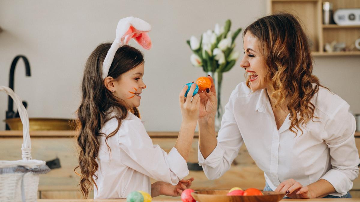 cum-petrec-pastele-romanii-din-strainatate--prc-e2prc-80prc-9ee-uimitor-cum-pastreaza-traditia-si-aiciprc-e2prc-80prc-9d