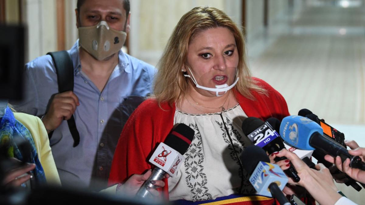 diana-sosoaca-interviu-foto-bun