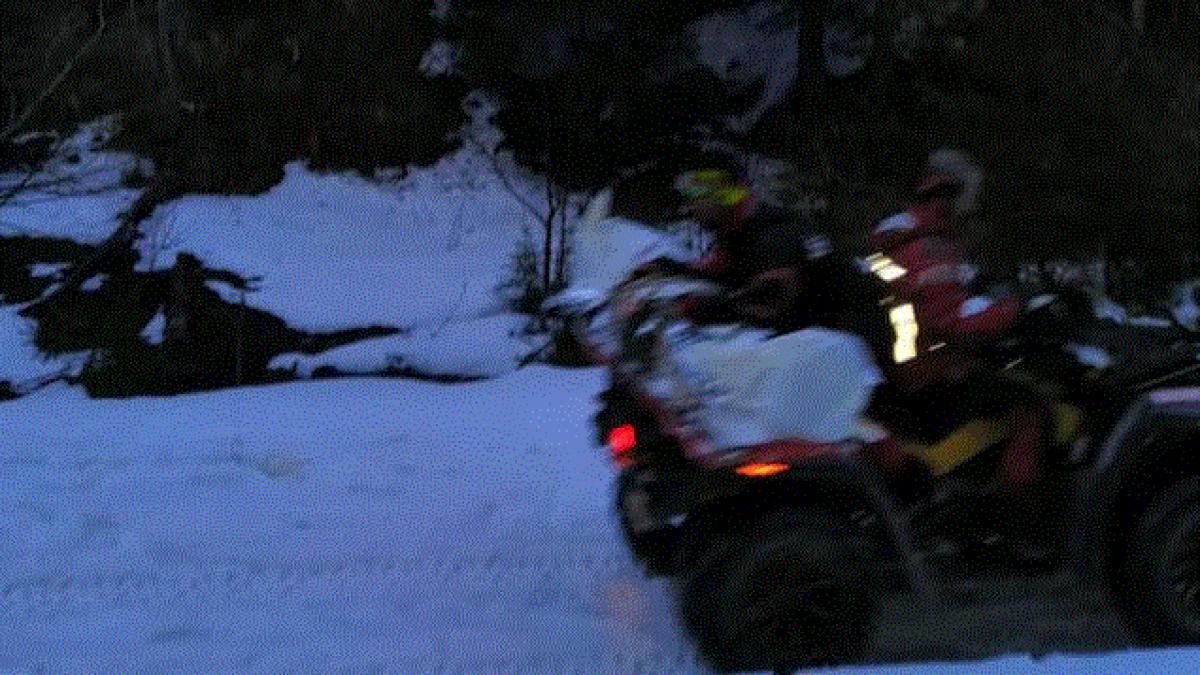 sapte-turisti-francezi--blocati-in-masivul-bucegi--interventia-salvamontistilor--dificila-din-cauza-riscului-de-avalanse