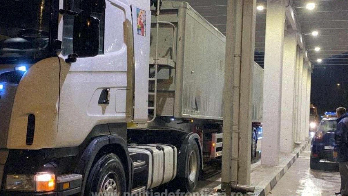 camion--condus-de-un-sofer-bulgar--oprit-in-vama-giurgiu