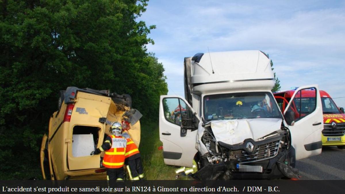 franta--romani--accident-terbil-pe-autostrada--duba-in-care-se-aflau-a-fost-izbita-frontal