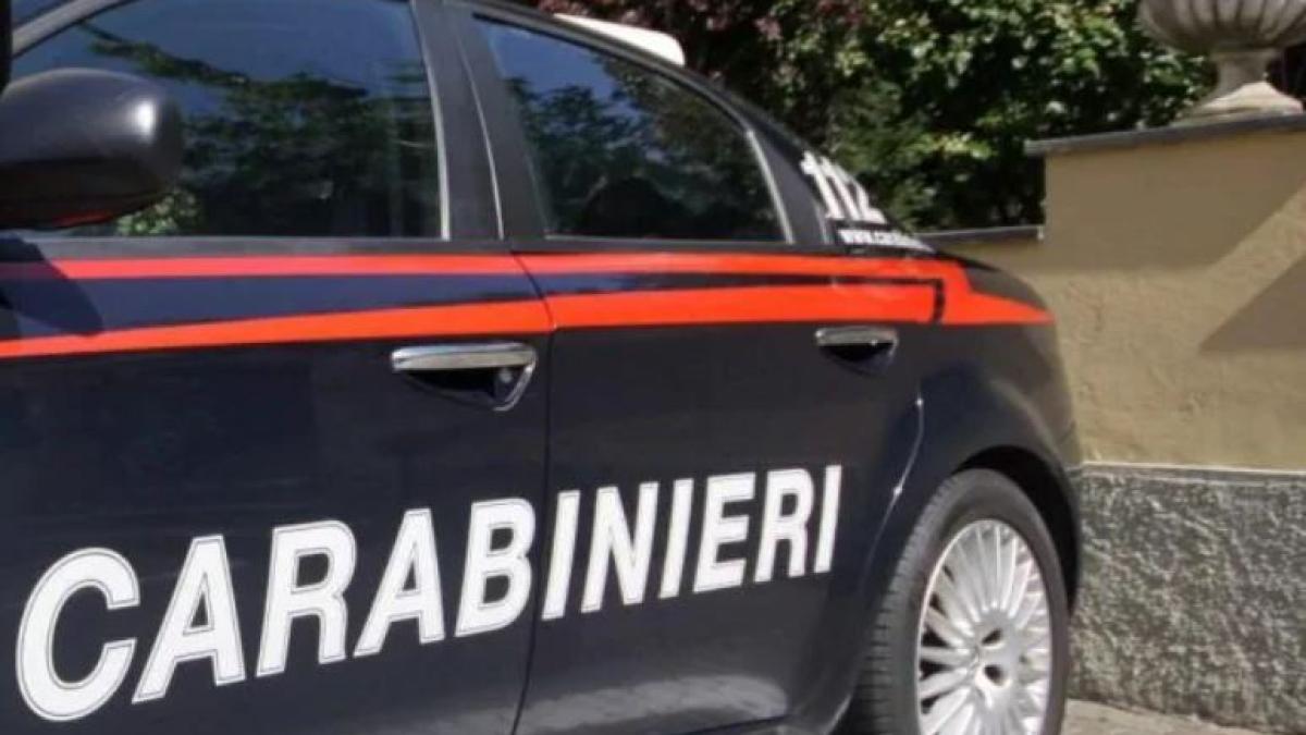 italia--un-minor-s-a-impuscat-in-cap-cu-pistolul-tatalui-sau--care-este-carabinier