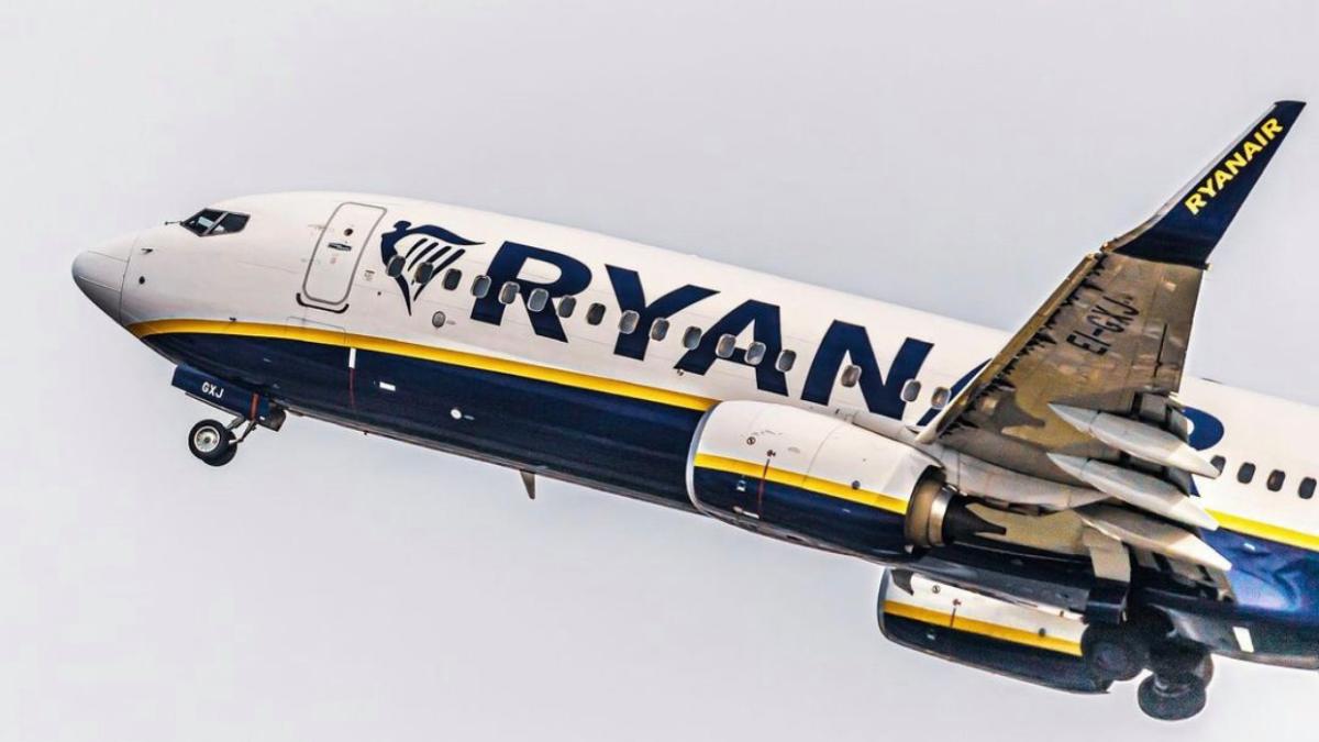 avion-romani-deturnat-belarus-ryanair