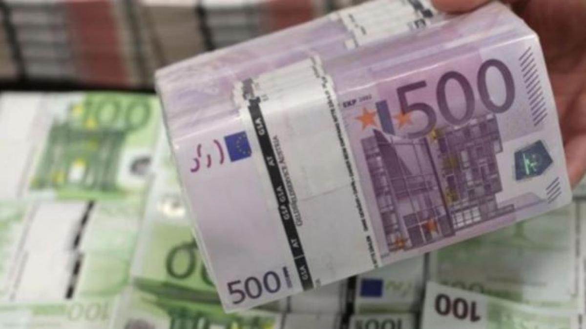 doi-romani--retinuti--dupa-ce-au-furat-un-seif-cu-sute-de-mii-de-euro-si-lingouri-de-aur