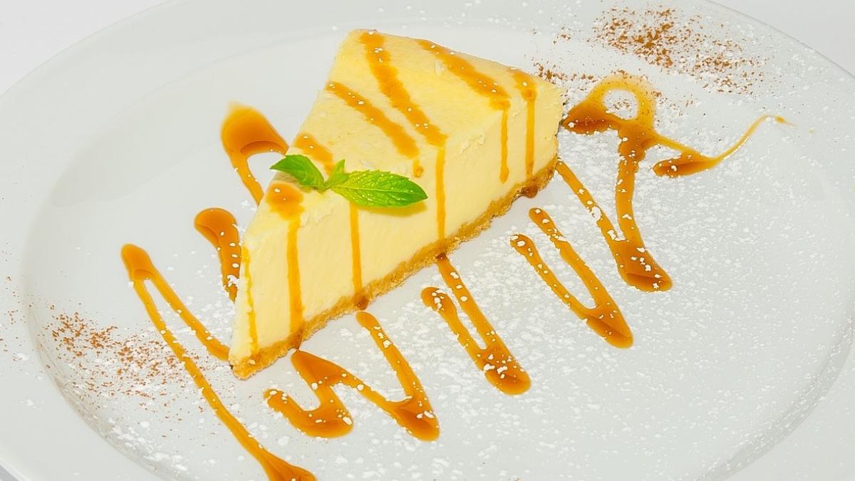 prajitura-din-trei-ingrediente--desertul-incredibil-de-simplu-de-facut-atunci-cand-nu-ai-timp-2