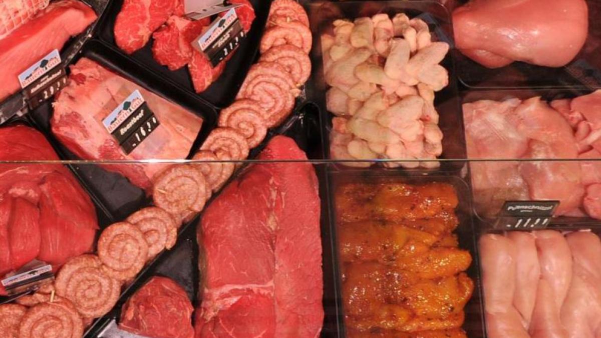 germania--o-romanca--obligata-sa-achite-produsele-pe-care-le-a-ascuns-in-pantalonii-de-trening