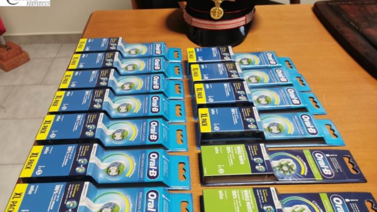 ata-dentara-periute-de-dinti