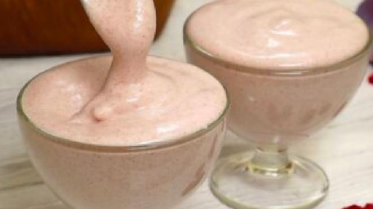 desert-usor-din-doua-ingrediente--este-gata-in-10-minute-si-nu-contine-zahar