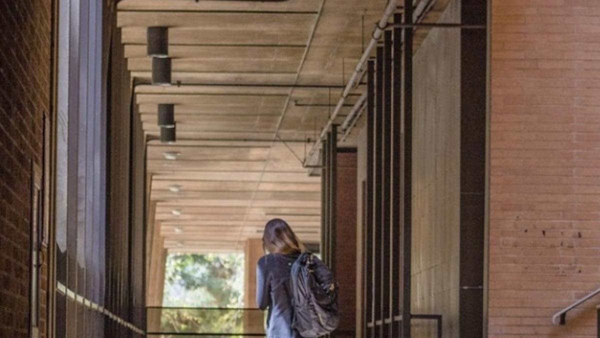 reactia_profesorului_de_religie_acuzat_ca_a_lasat_gravida_o_eleva_600249