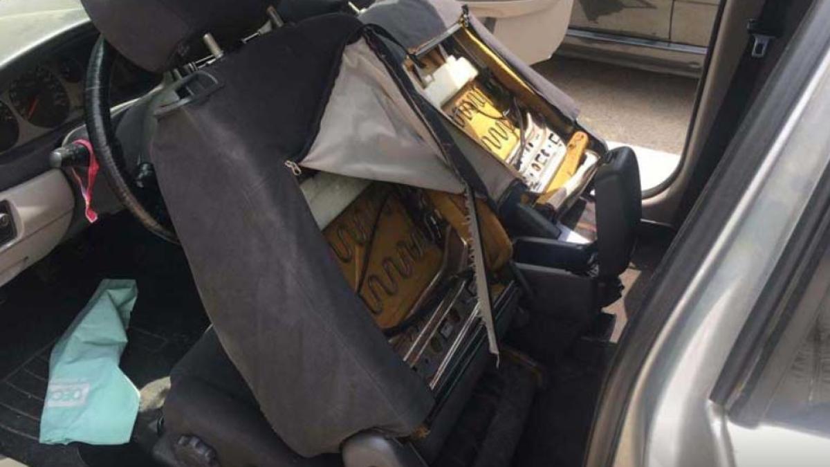 spania--doi-romani--arestati-dupa-ce-au-furat-haine-intr-un-magazin--aveau-masina-burdusita-cu-marfa