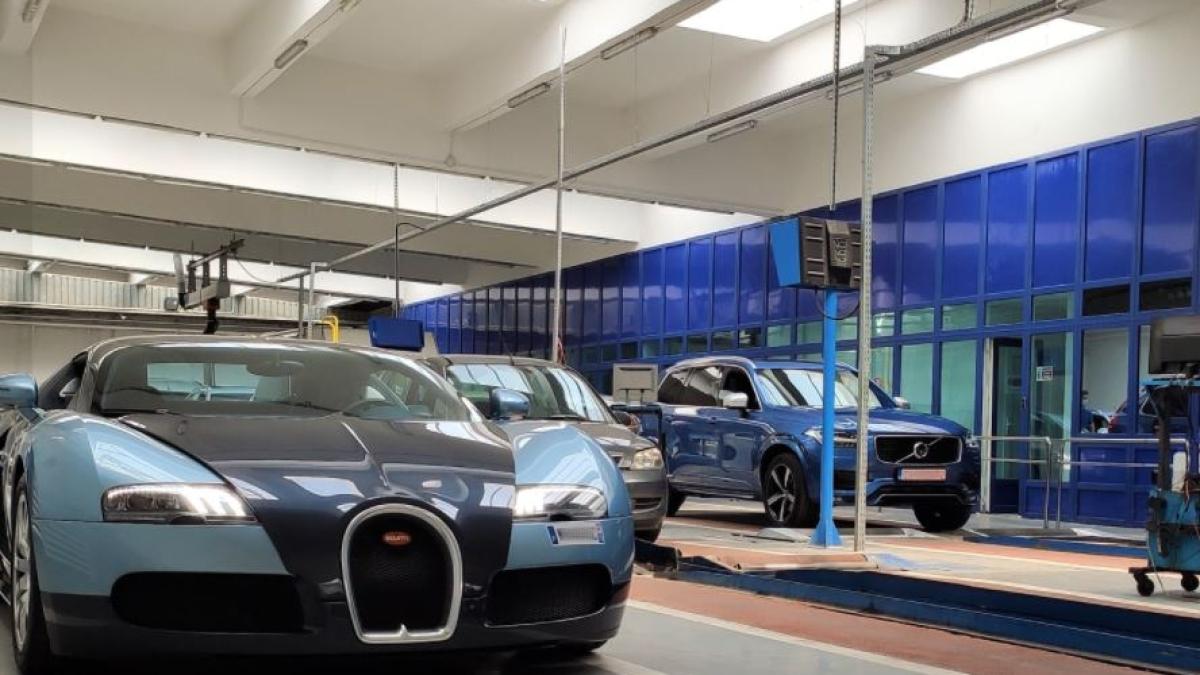 un-bugatti-veyron-a-fost-inmatriculat-in-romania--anunta-registrul-auto-roman