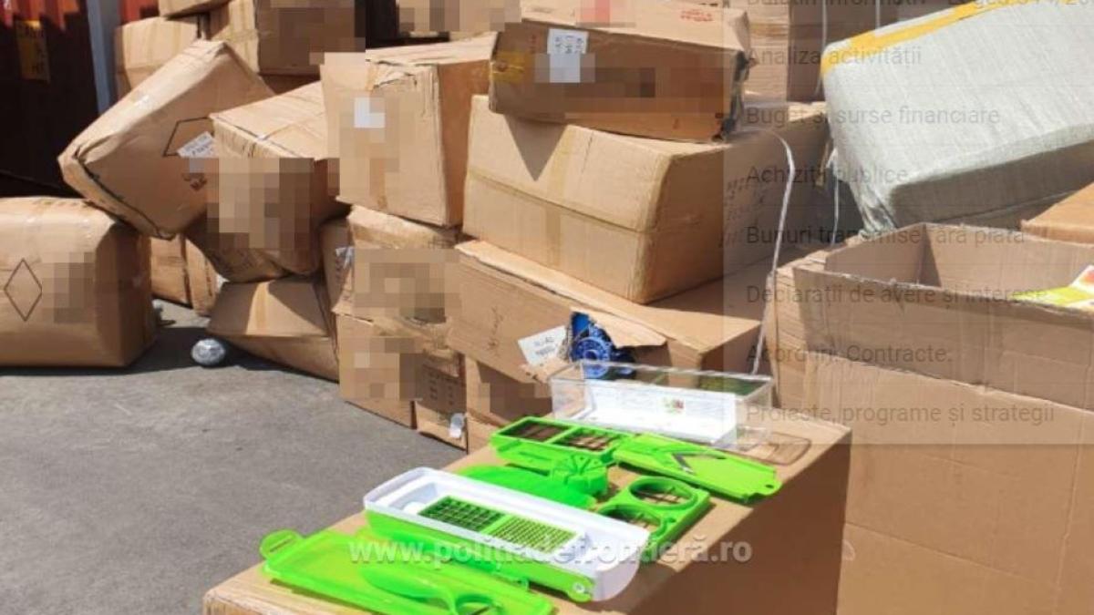 bunuri-contrafacute-in-valoare-de-peste-un-milion-de-lei--depistate-in-portul-constanta