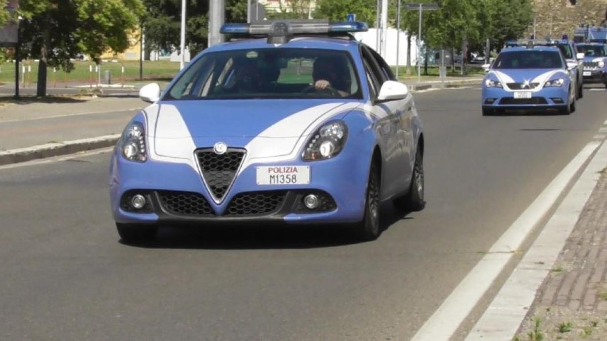 italia--un-roman--care-a-raportat-un-jaf--le-a-aratat-politistilor-un-cutit-imi-voi-rezolva-singur-problema