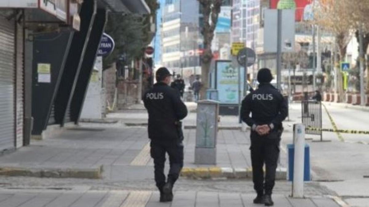 turcia--restrictiile-dure-se-relaxeaza--de-la-1-iulie-se-elimina-lockdown-ul-de-duminica-si-restrictiile-de-noapte