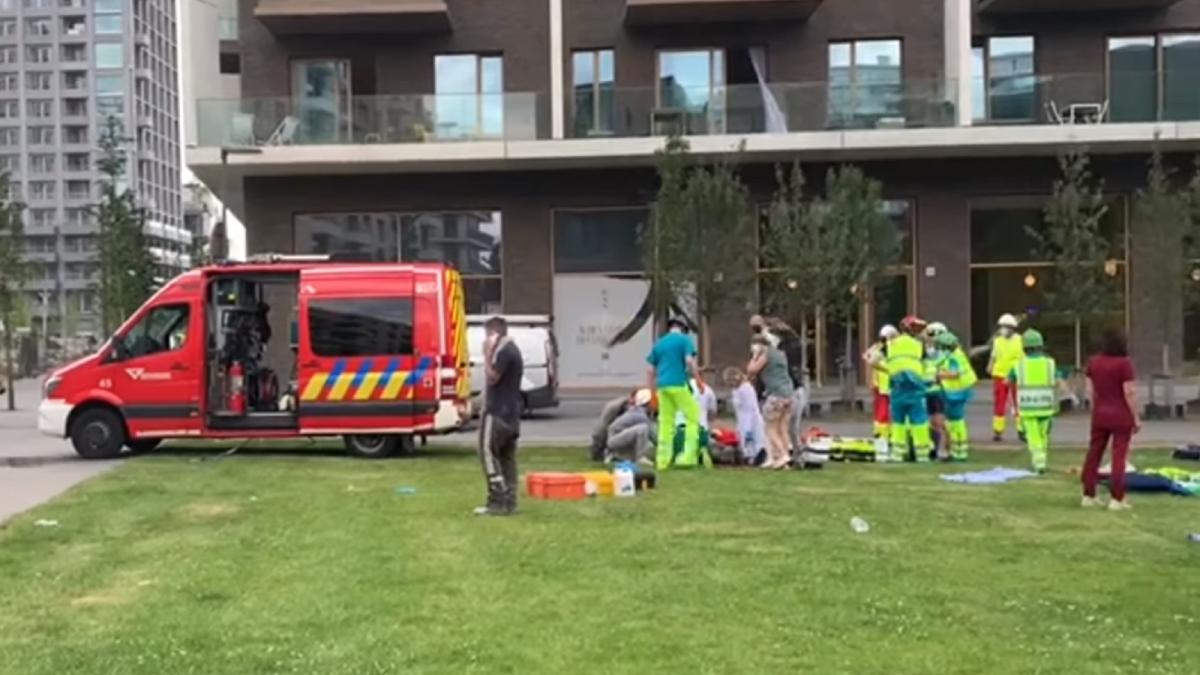 belgia--marturii-cutremuratoare-dupa-ce-scoala-prabusita-a-omorat-un-roman-si-alti-patru-muncitori--prc-e2prc-80prc-9eoamenii-tipau-si-era-sange-peste-totprc-e2prc-80prc-9d