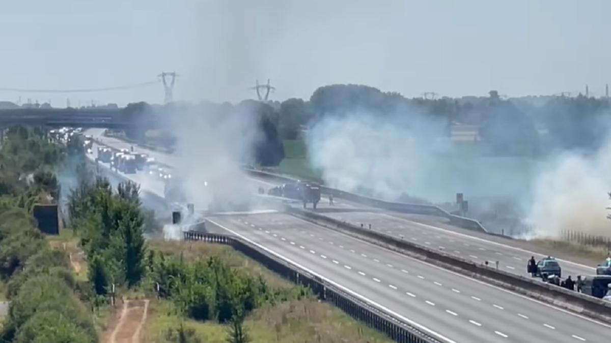 italia--doi-soferi-de-tir--morti-intr-un-teribil-accident-pe-a1--prc-e2prc-80prc-9eau-ars-de-viiprc-e2prc-80prc-9d---video