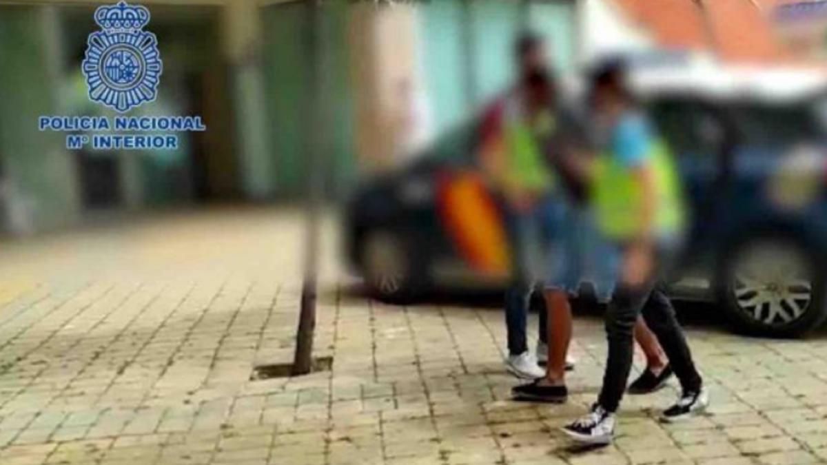 spania--un-ingrijitor-roman-l-a-facut-pe-pensionar-sa-si-vanda-casa-si-masina-pentru-a-i-lua-banii--prc-e2prc-80prc-9enimeni-nu-a-detectat-problemaprc-e2prc-80prc-9d