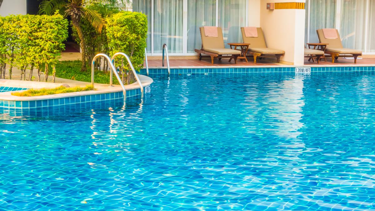 mai-multi-copii--intoxicati-cu-clor-in-piscina-unui-complex-hotelier-din-mamaia