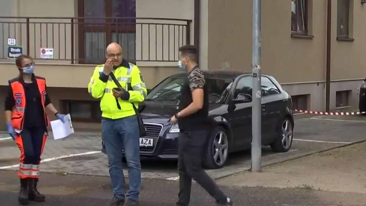 o-femeie-a-fost-injunghiata-pe-o-strada-din-capitala-agresorul-inarmat-este-cautat-de-politisti