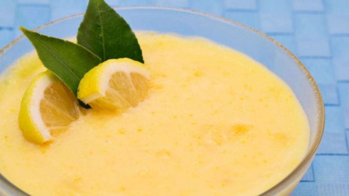 crema-delicioasa-de-lamaie--un-desert-racoritor-cu-doar-120-de-calorii