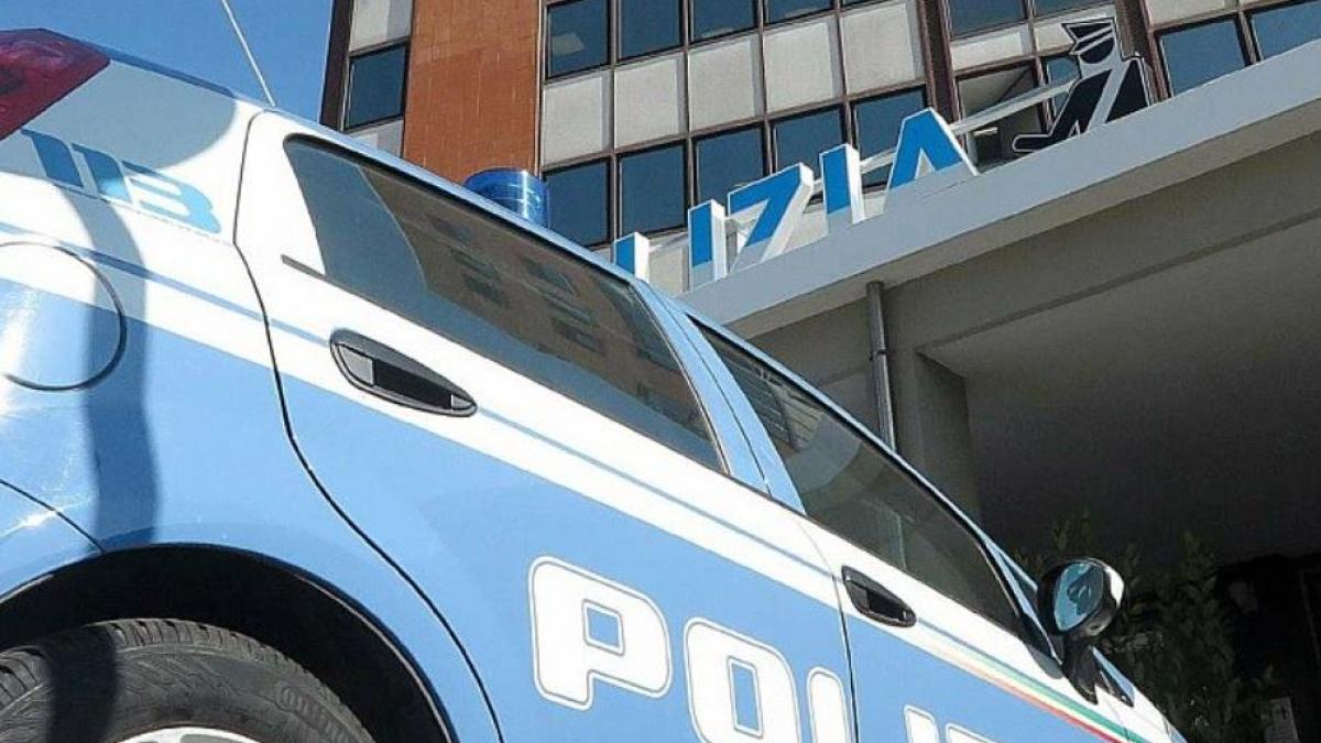 italia--un-roman-beat-s-a-dat-in-spectacol-intr-o-parcare--a-fost-saltat-de-carabinieri-si-dus-in-arest