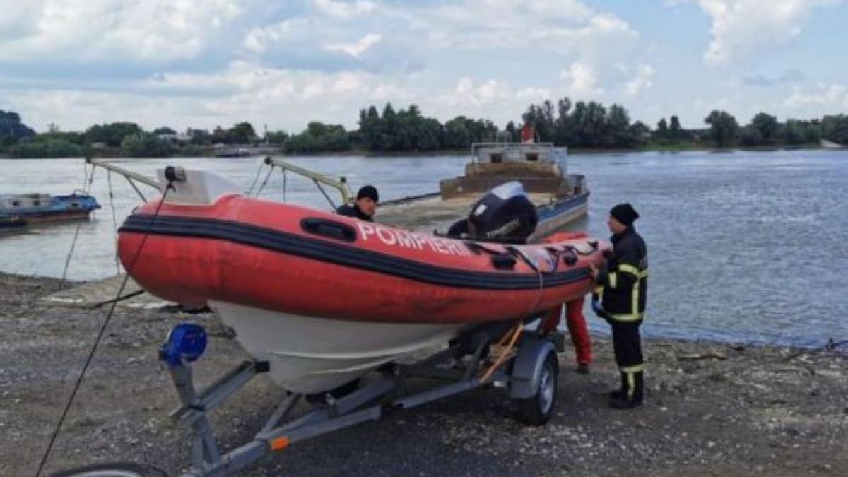 alerta-la-pompierii-din-tulcea--un-tanar-a-intrat-in-dunare-sa-se-scalde-si-nu-a-mai-iesit-sursa---isu-tulcea