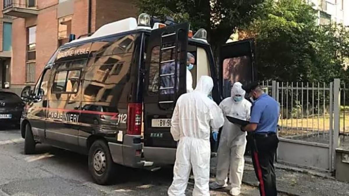 italia--tanar-roman--batut-de-trei-conationali--care-purtau-cagule--politia-i-a-identificat-pe-atacatori