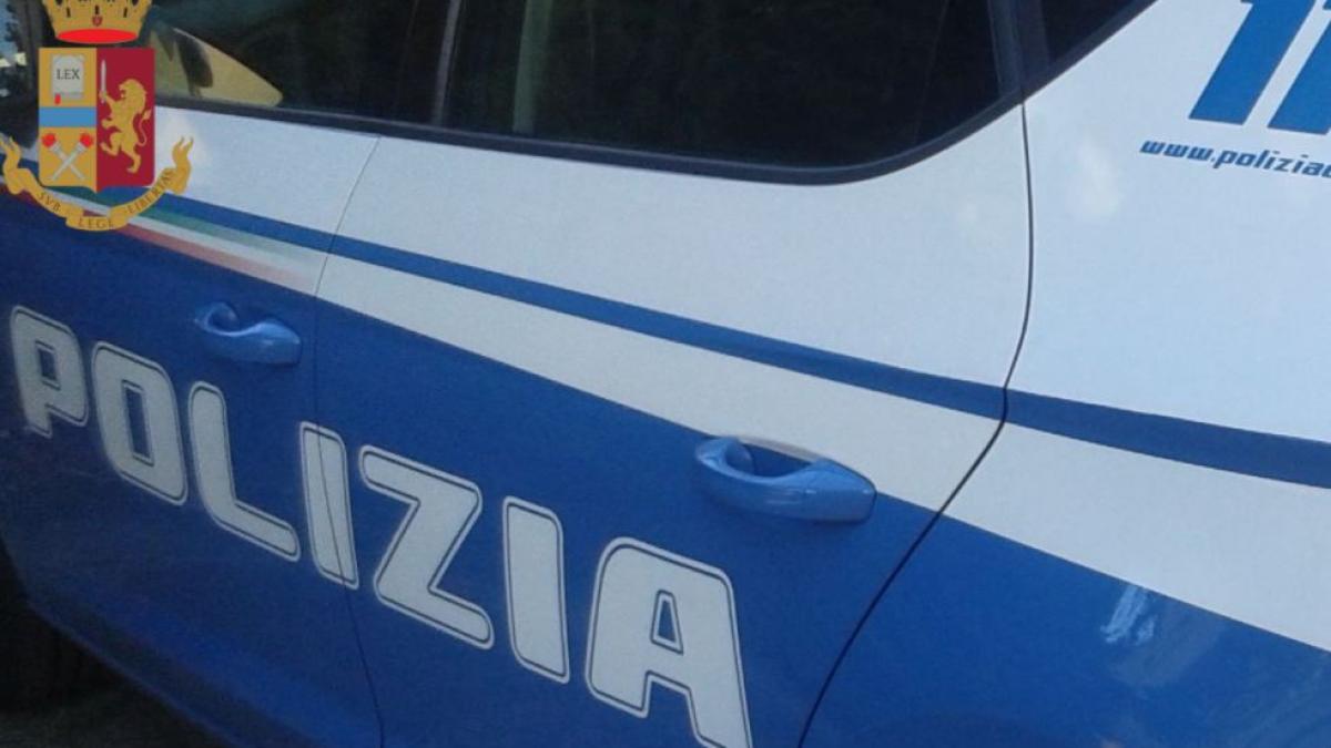 italia--un-roman-si-a-fortat-mama-in-varsta-sa-i-dea-bani-pentru-alcool-si-droguri--femeia-a-indurat-ani-in-sir-atacurile-fiului-sau