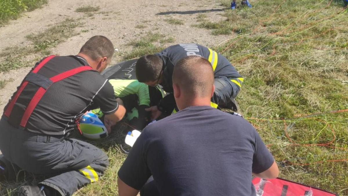 cazut-parapanta-neamt-2-1068x493